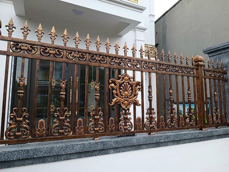Mẫu hàng rào inox cho biệt thự sang trọng